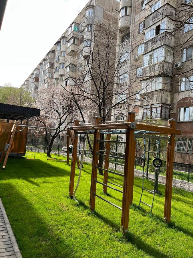 Raavah Aparthotel Almaty Extérieur photo