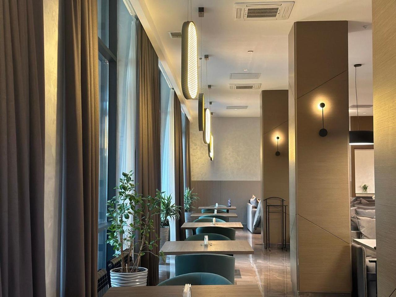 Raavah Aparthotel Almaty Extérieur photo